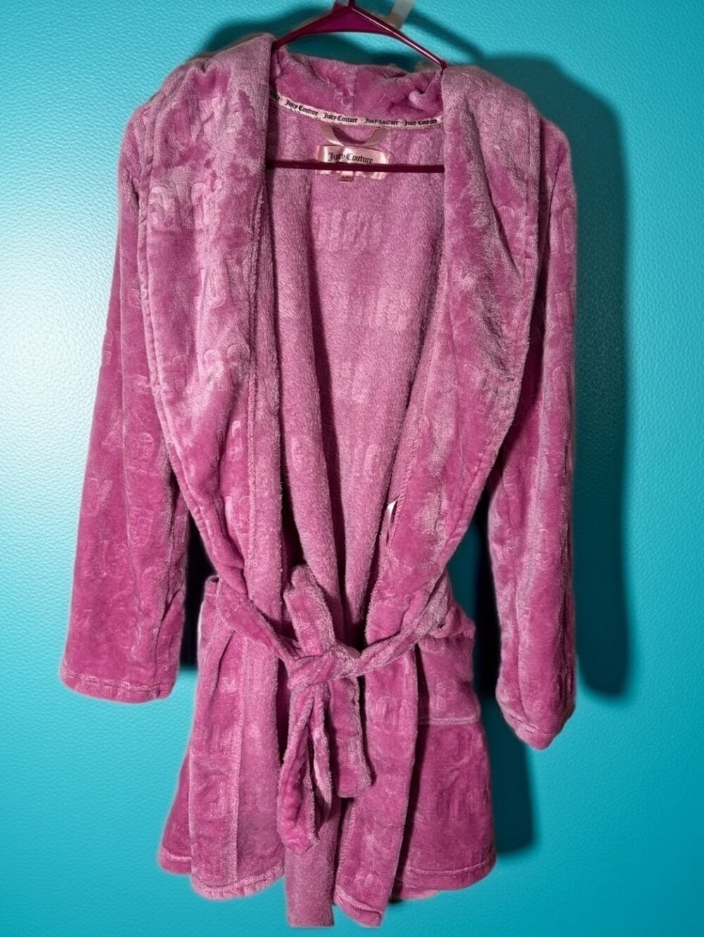 Juiy Couture Plush Hooded Robe - Pink✨ NWOT